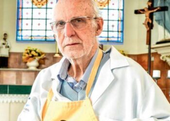 Após sofrer ataques, padre Júlio Lancellotti recebe apoio do papa Francisco