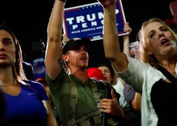 À medida em que apuração da eleição continua, EUA têm segunda noite de protestos