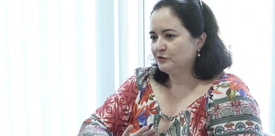 Eleições em Jataí: Flaviane Scopel bate 14% das intenções de voto e ultrapassa Zé Carapô