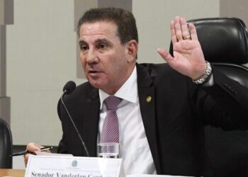 Justiça nega pedido de Vanderlan e mantém áudio em que ele defende Chico Rodrigues