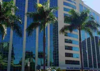 Após decreto, servidores de Goiás retomarão trabalho presencial