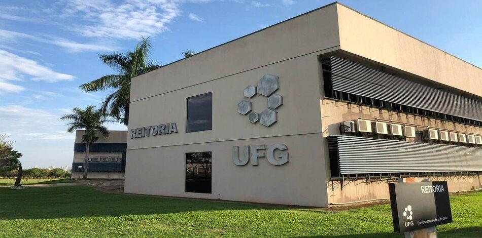 UFG debate retorno das aulas presenciais depois de determinação do MEC