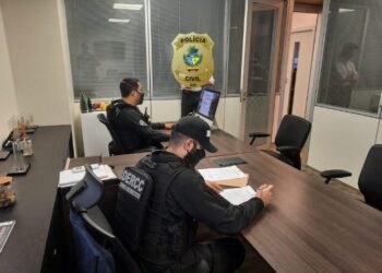 Executivo é preso suspeito de agenciar menores para sexo, em Goiânia