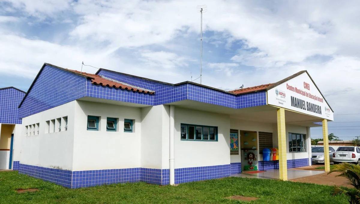 Homem é preso por agredir esposa, invadir escola e ameaçar professores, em Goiás