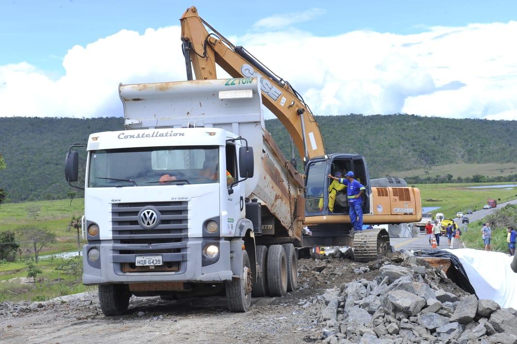 Trecho da GO-118 entre Alto Paraíso e Teresina de Goiás é parcialmente liberado
