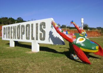Carnaval de rua de Pirenópolis é cancelado após avanço da variante ômicron