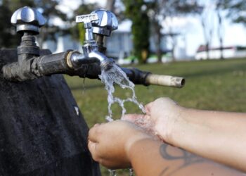 Programa Água Social oferece subsídio de 50% na fatura; veja como participar