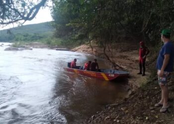 Continuam as buscas por homem que desapareceu após canoa virar no Rio das Almas
