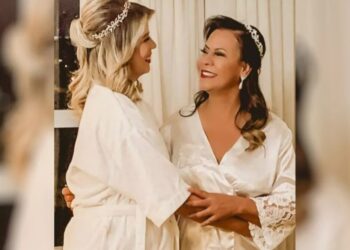 Mãe de Marília Mendonça, Ruth Moreira, anuncia lançamento de canal no YouTube