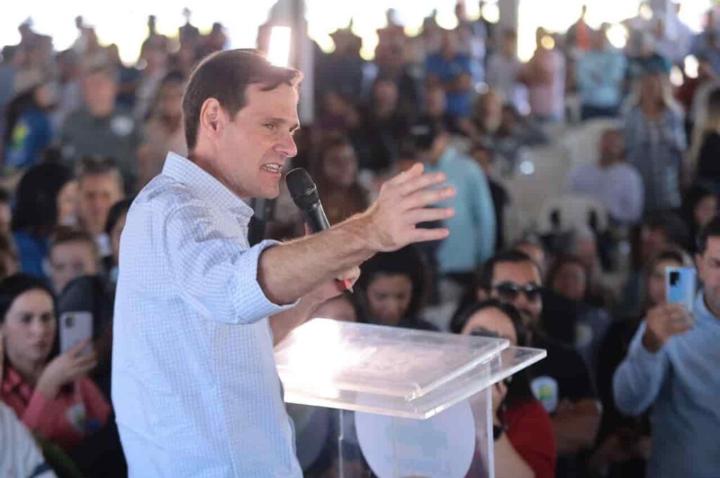 Mais de 3 mil pessoas prestigiam evento em apoio à pré-candidatura de Lissauer ao Senado