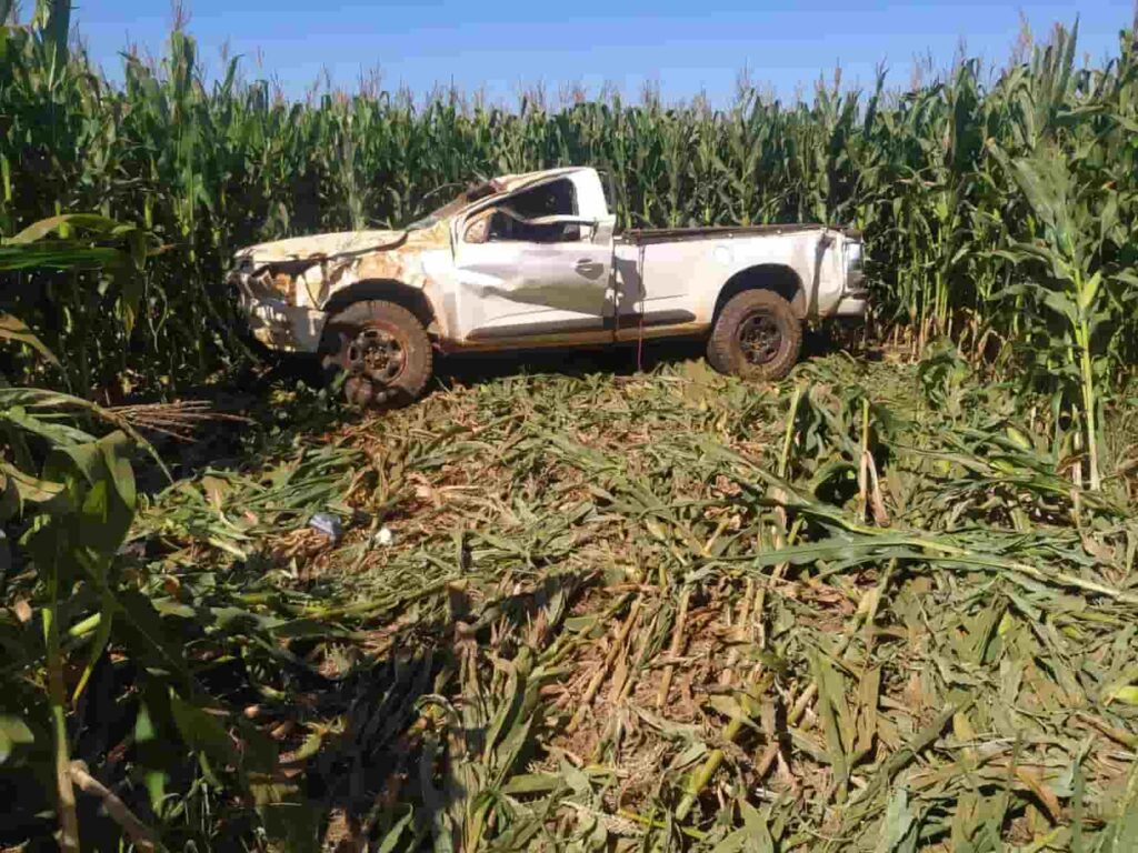 Motorista morre após ser lançado de veículo durante capotamento na BR-158, em Caiapônia