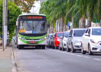 Projeto visa implementar Pix como pagamento no transporte coletivo, em Goiânia
