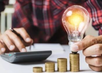 Aneel reajusta bandeiras tarifárias das contas de energia em até 64%