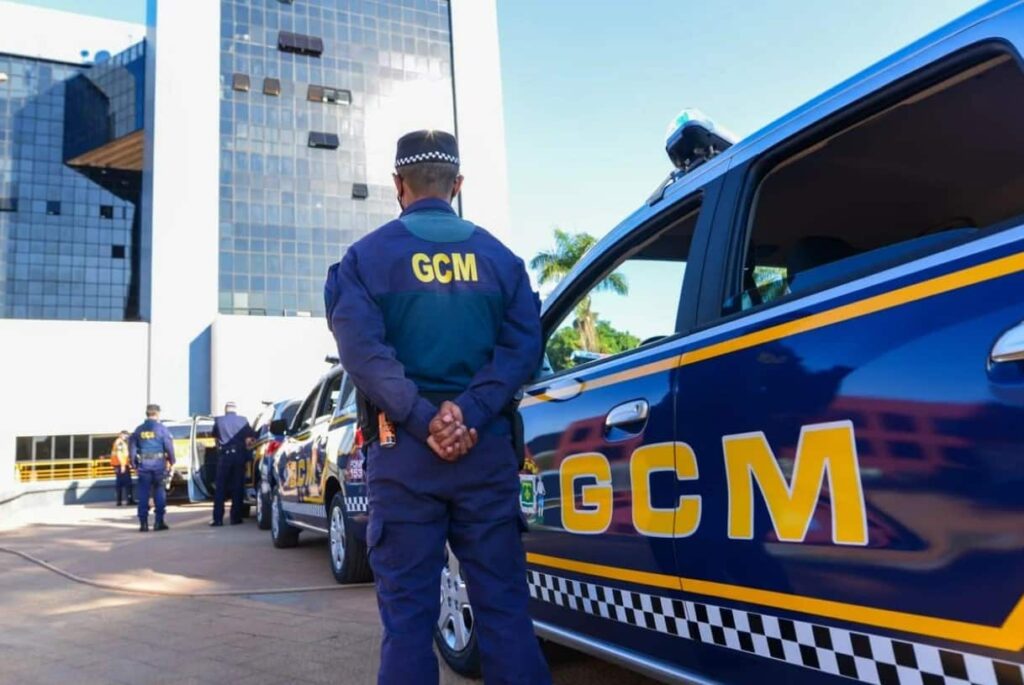 Homem tenta assaltar enfermeira em posto de testagem de Covid-19, em Goiânia