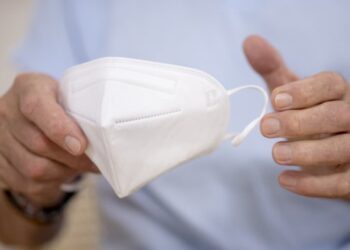 Uso de máscara volta a ser obrigatório em locais fechados, comércios e escolas, em Campos Belos