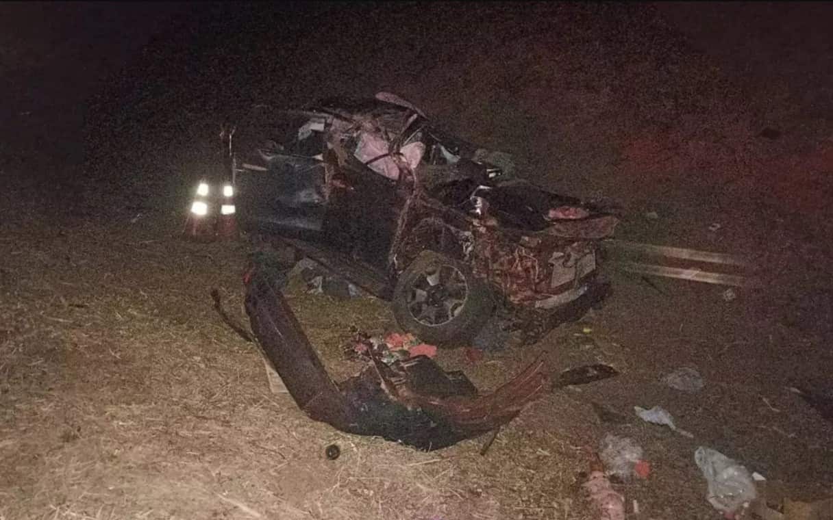Acidente deixa dois mortos e três feridos da mesma família, em Morrinhos