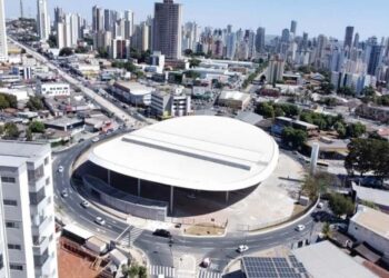 Terminal Isidória é inaugurado e volta funcionar nesta terça-feira (26)