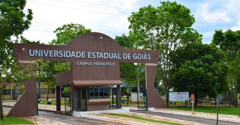 UEG lança edital de concurso público com salários de mais de R$ 3,5 mil