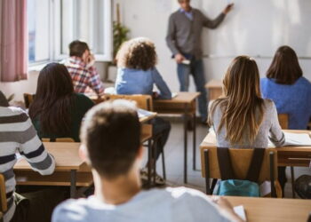 Inscrições para concurso da rede estadual de educação começam domingo (14)