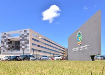 Alego suspende atividades por 21 dias para que deputados participem de campanhas políticas