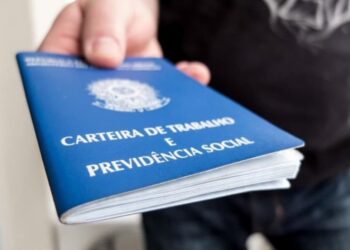 Empresa oferece 126 vagas de emprego na Grande Goiânia; salários de até R$  R$ 3,2 mil