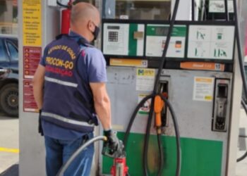 Preço dos combustíveis volta a subir em Goiás e Procon intensifica fiscalização nos postos