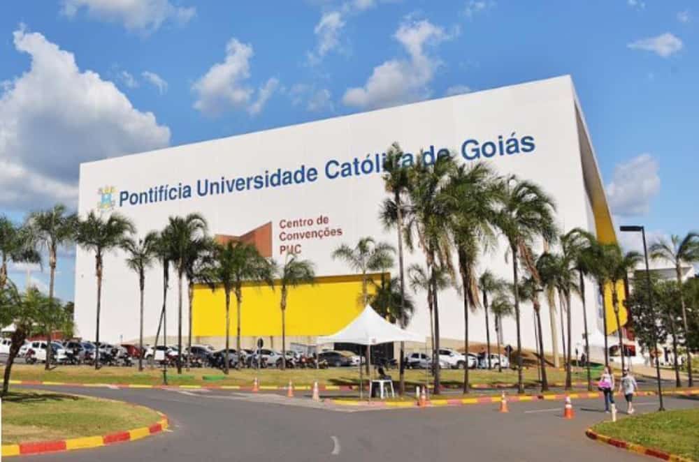 Almir Sater se apresenta em Goiânia após sucesso da novela 'Pantanal'