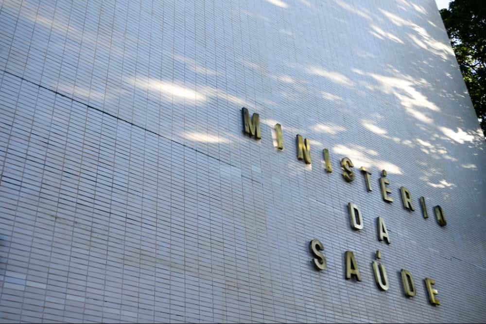 Estudo mostra que número de mortes no Brasil teve crescimento de 19% em 2020