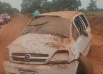 Quatro crianças ficam feridas em capotamento na GO-353, em Porangatu
