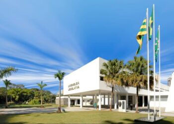 Doação da antiga sede da Assembleia ao TCM, tem entrave com setor cultural