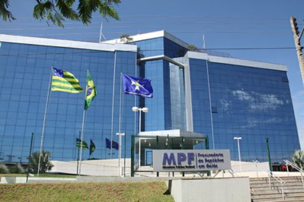 Justiça determina que apoiadores de Bolsonaro liberem rodovias em Goiás