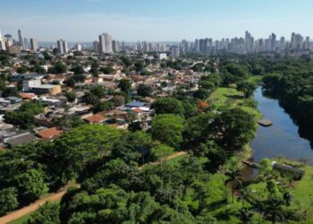 Proclamação da República: confira o que abre e fecha no feriado na Grande Goiânia