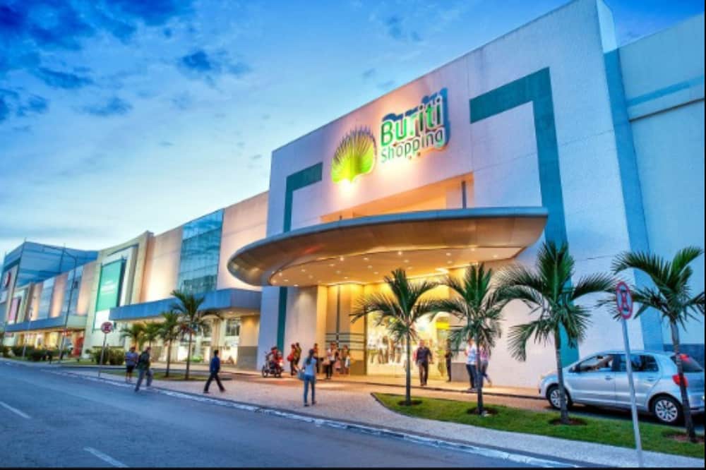 Proclamação da República: veja como fica o funcionamento de shoppings na Grande Goiânia