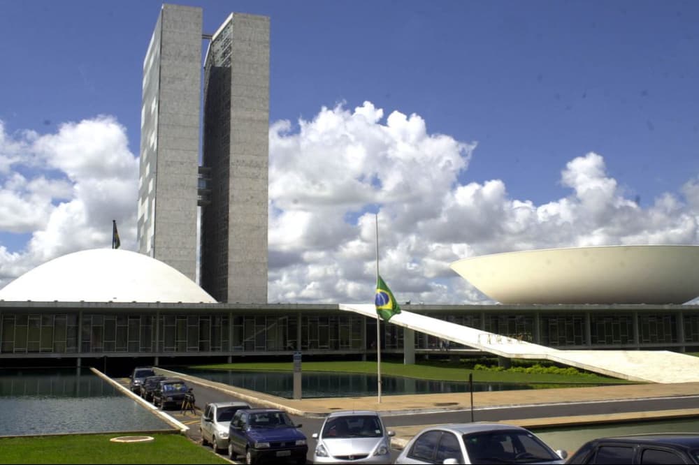 Câmara aprova projeto que torna CPF único número de identificação no país