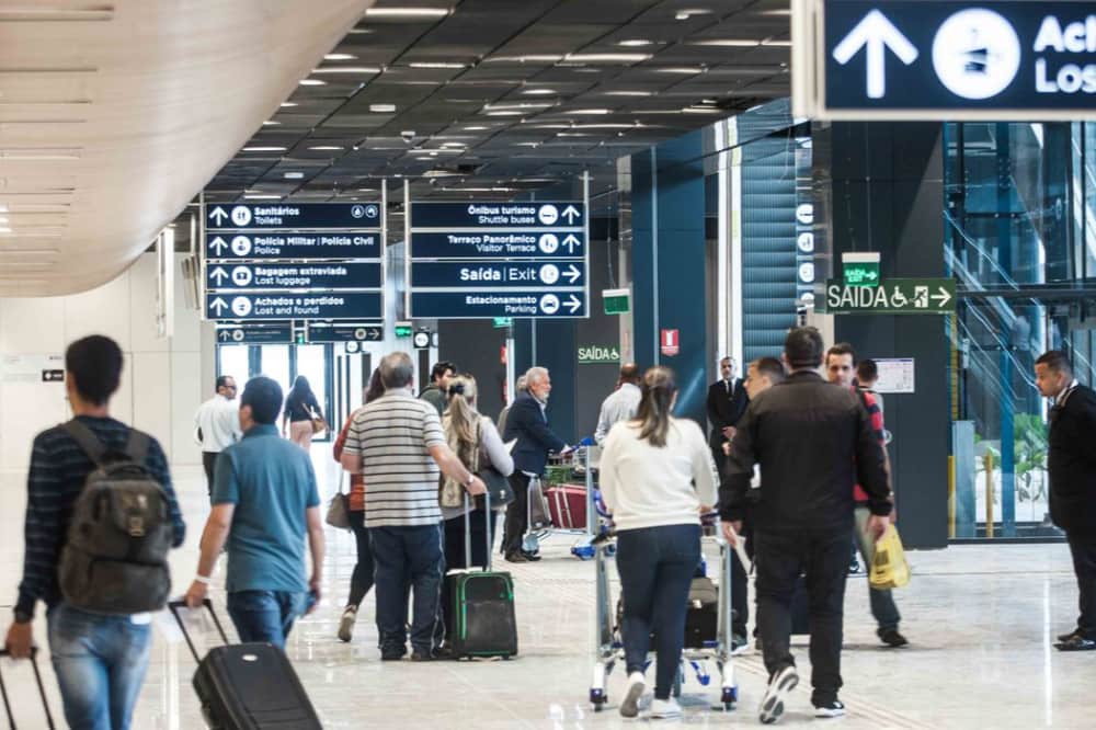 Greve dos aeronautas é encerrada após acordo com companhias aéreas