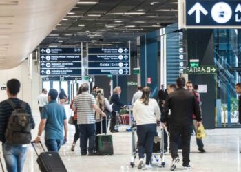 Greve dos aeronautas é suspensa durante feriado de Natal