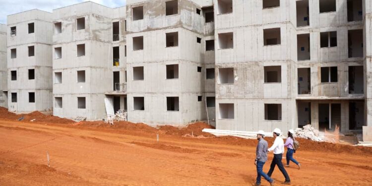 'Pra Ter Onde Morar': inscrições abertas para financiamento de apartamentos em Goiânia