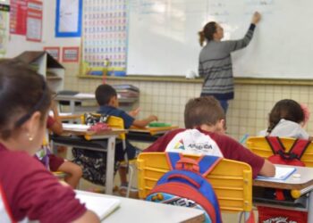 Aparecida abre 413 vagas para professores na Rede Municipal de Educação