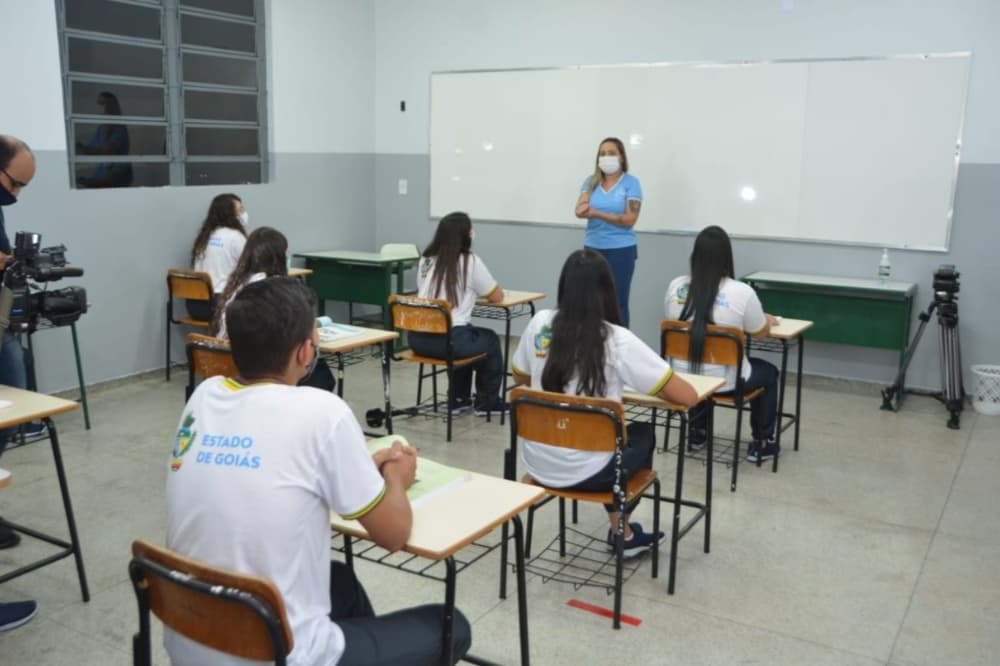 Aulas na rede estadual de Goiás começam nesta quarta-feira (18)