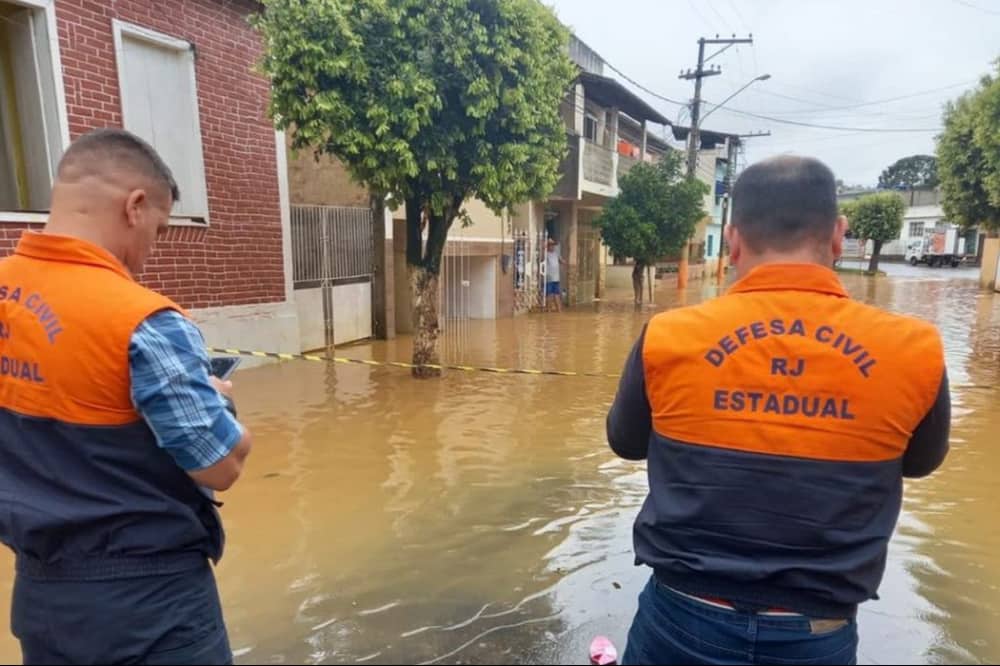 Cerca de 4 milhões de pessoas vivem em locais de risco no Brasil