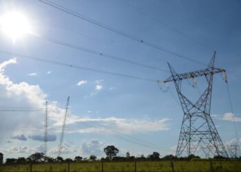 Fevereiro continua com bandeira tarifária verde na conta de energia, diz Aneel