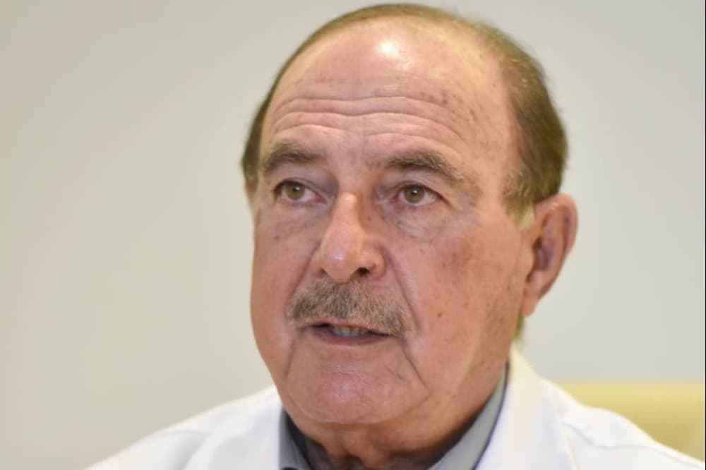 Gêmeas siamesas seguem internadas em estado grave em Goiânia, diz boletim