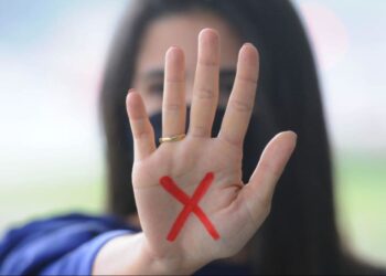 Oito anos após aprovação da lei, casos de feminicídio crescem no Brasil