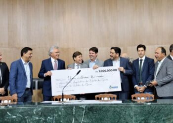 Bruno Peixoto anuncia repasse de R$ 1 milhão da Alego para novo Hospital Estadual do Câncer