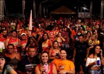 Carnaval agita cidades goianas com muita música, dança e diversão
