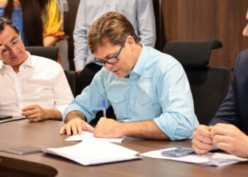 Folha de pagamento da Alego tem redução de mais de 15% no 1° mês de gestão de Bruno Peixoto