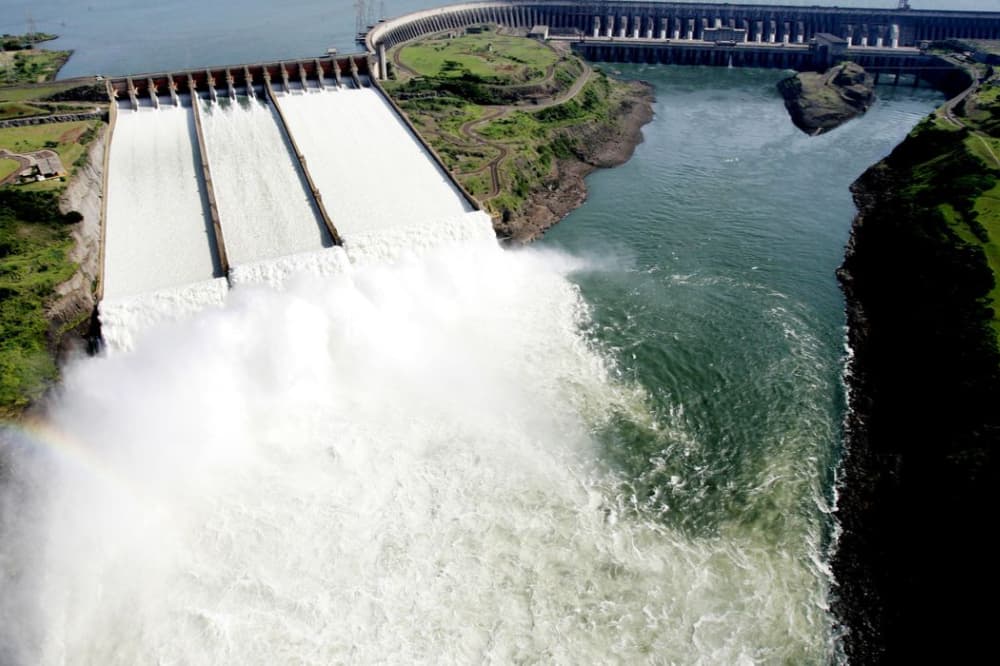 Futuro verde: geração de energia renovável bate recorde no Brasil