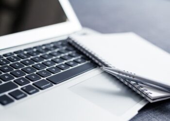 Leilão da Receita Federal tem iPad e notebook por R$ 1 mil; veja como participar