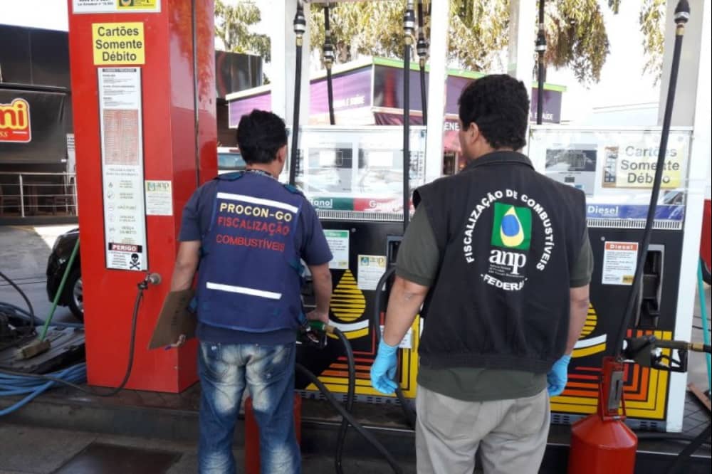 Procon Goiás notifica postos por aumento no preço dos combustíveis