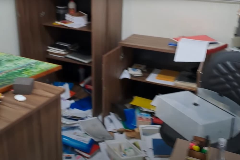 Sede da União Brasileira de Escritores é invadida e vandalizada em Goiânia
